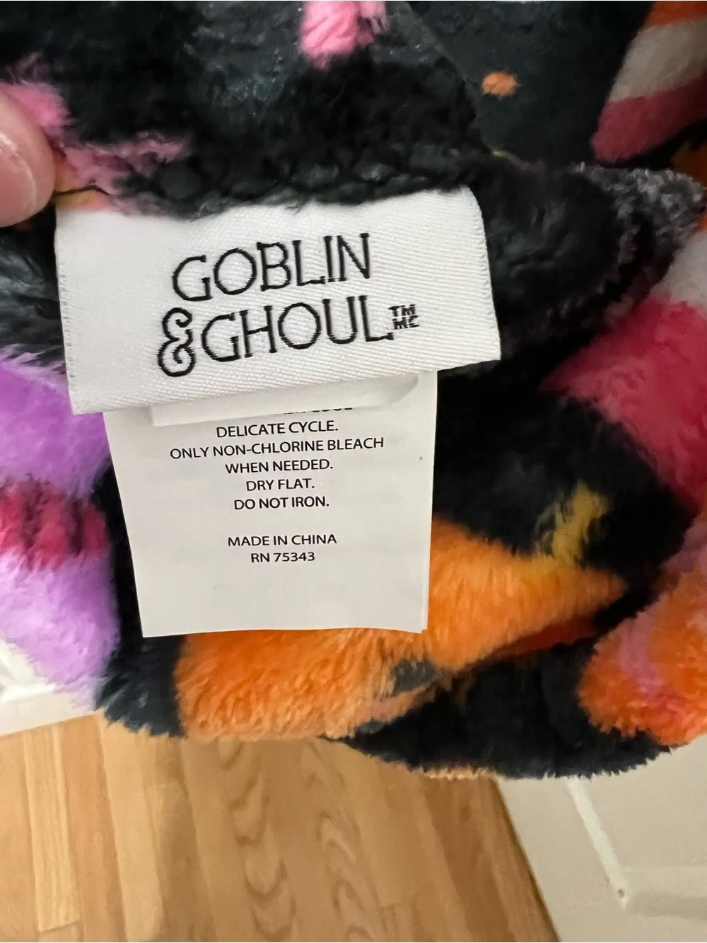 Goblin & Ghoul Plush Halloween Throw Blanket - Black & Purple